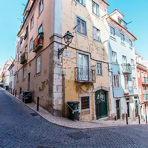 Cosy Chiado By Homing Lisbona